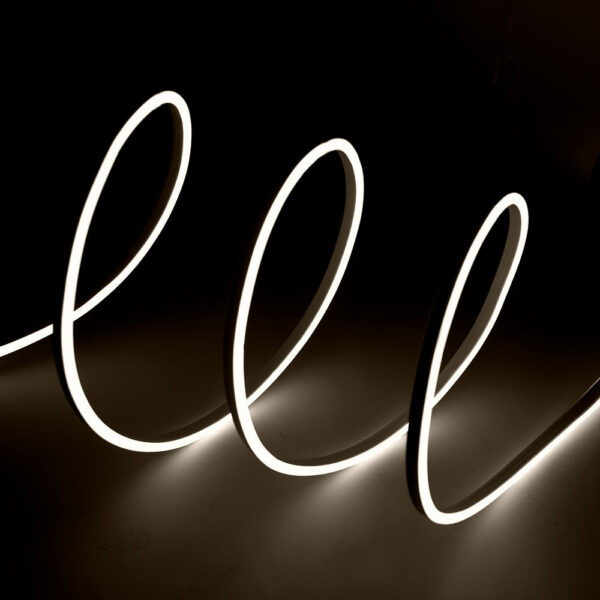 Tira LED Manguera "Neon Flex" 6W 6000ºK 220VAC 8x16mm Simple 120xSMD2835 6W/M x1M 40.000H  [HO-NSPVC8x16SOY220CW]