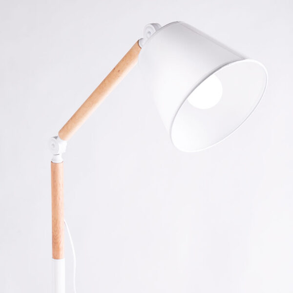 Lámpara de Suelo "Wilfred" [SKD-F004-B]