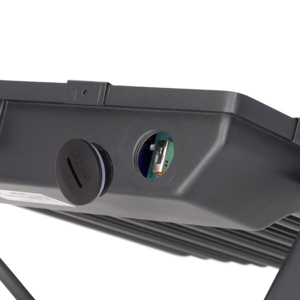 Foco Proyector de LED Exterior IP65 200W 200Lm/W 90º Driver Lifud 5000ºK