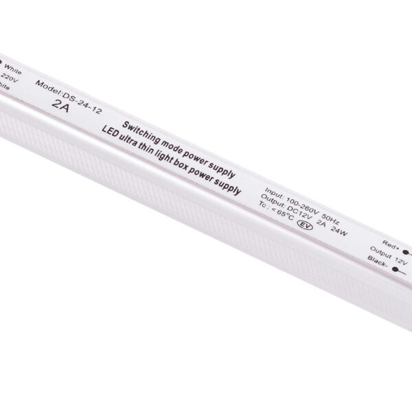 Transformador LED Ultrafina  24W 12VDC_110V-220V/AC IP20  [CP-24-12_220 IP21]