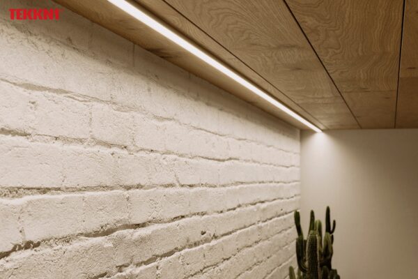 ll_38_1091_20_4 Perfíl Aluminio KIMERA-"EGEN" Anodizado Negro con Difusor Opal , Tapones y Clips Sujección 2,02M