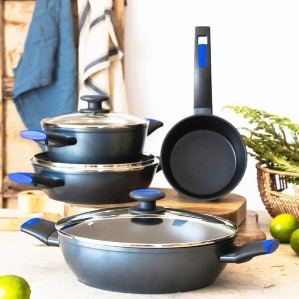 art_mon-bateria20m819900_2 Pack Batería de Cocina Monix Martín Berasategui/ Cazo Ø16cm/ Cacerolas Ø20 - 24 - 28cm/ Aluminio Forjado/ Apta para Inducción