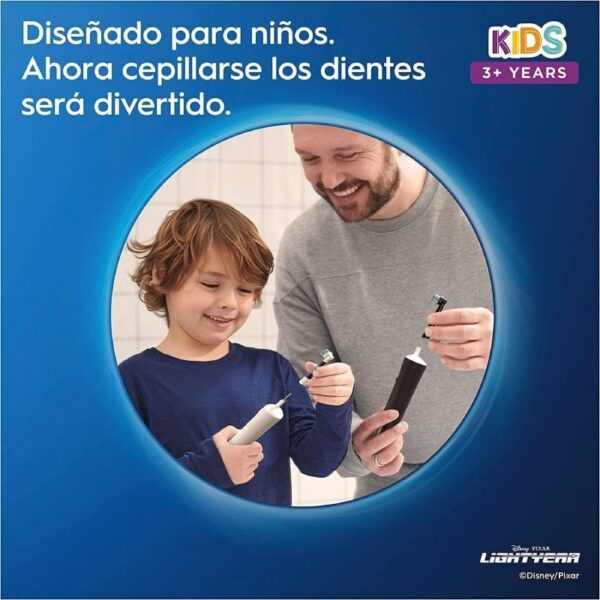 Cepillo Dental Oral-B Vitality Kids Lightyear/ Incluye Funda y 4 Pegatinas Temáticas