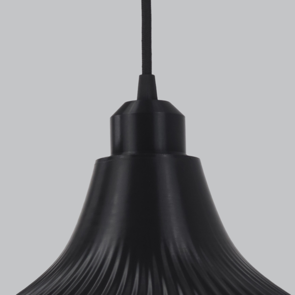Lámpara Colgante "Vita" Color Negro/Florón Negro/Cable Negro